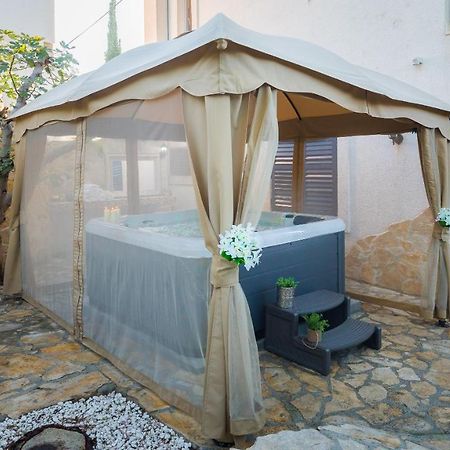 Villa Em Trogir Exterior photo