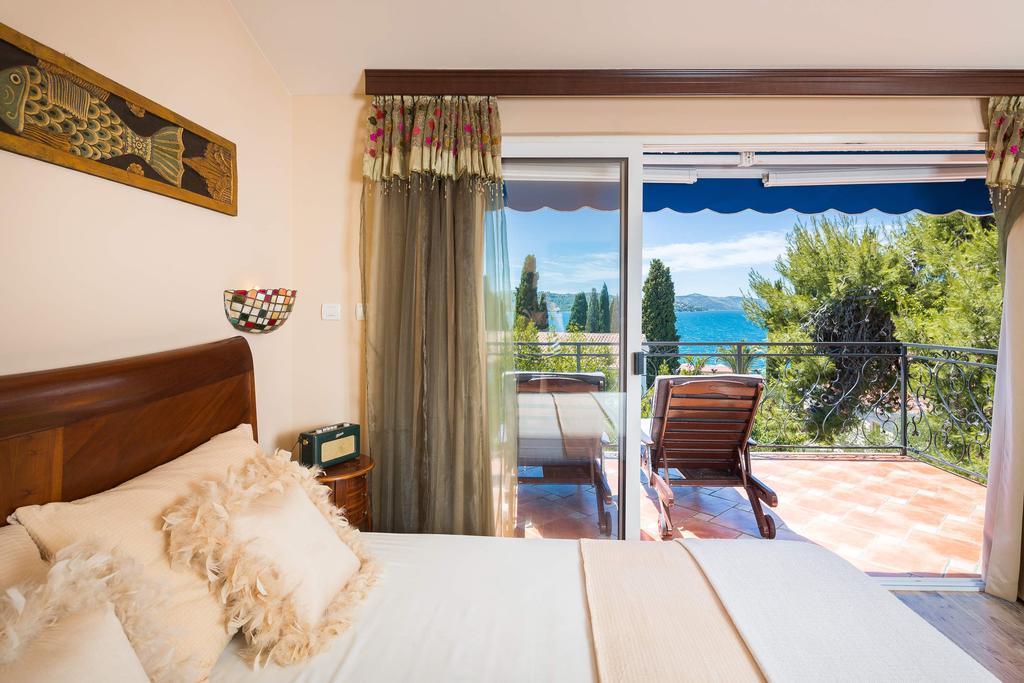 Villa Em Trogir Exterior photo