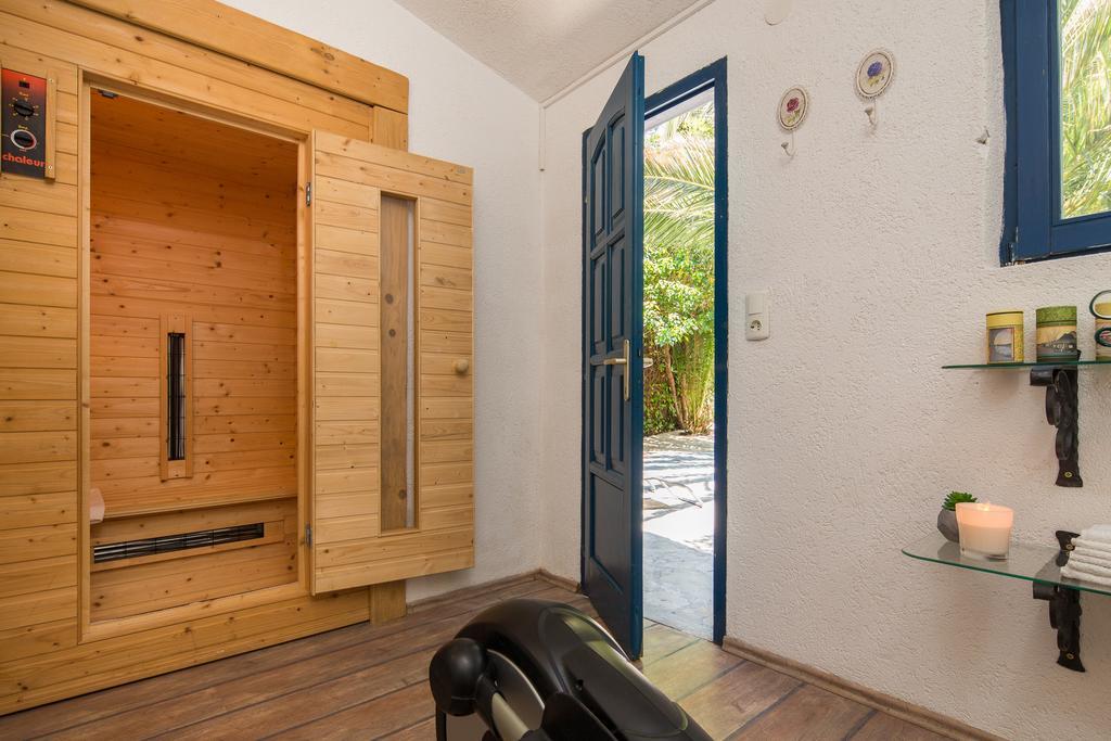 Villa Em Trogir Exterior photo